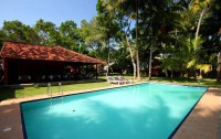   Mawella Beach Resort 3*  13