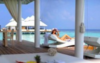 Diamonds Athuruga Beach & Water Villas Maldives 5*  5