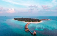   Furaveri Maldives 5*  16