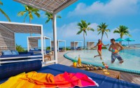   Kandima Maldives 5*  8