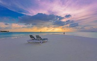   Innahura Maldives Resort 4*  24