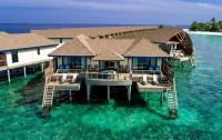   Reethi Faru Resort 5*  37