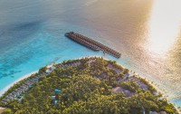   Reethi Faru Resort 5*  1