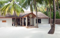 Reethi Faru Resort 5*  5