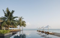   Noku Maldives 5*  9