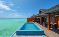 The Standard Huruvalhi Maldives 5*  3