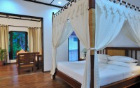   Bandos Island Resort & Spa 4*  23