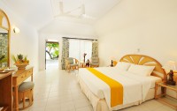   Holiday Island Resort 4*  10