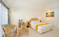   Holiday Island Resort 4*  13