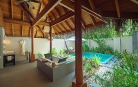   Huvafen Fushi  5*  9