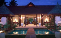   Kurumba Maldives 5*  40