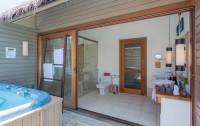   Meeru Island Resort 4*  63