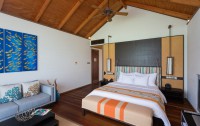   Meeru Island Resort 4*  59