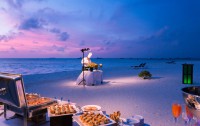   Meeru Island Resort 4*  22