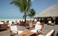   Meeru Island Resort 4*  17