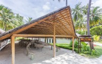 Meeru Island Resort 4*  4