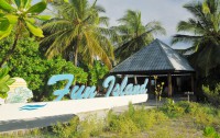   Fun Island Resort 3*  7