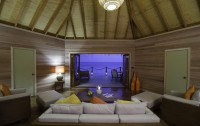 Mirihi Island Resort 5*  4