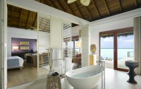   Dusit Thani Maldives 5*  14