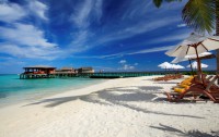   Centara Ras Fushi Resort & Spa 4*  120