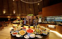   Centara Ras Fushi Resort & Spa 4*  63