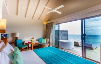   Centara Ras Fushi Resort & Spa 4*  53