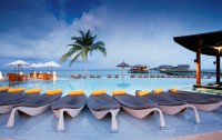   Centara Ras Fushi Resort & Spa 4*  20