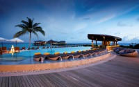   Centara Ras Fushi Resort & Spa 4*  18